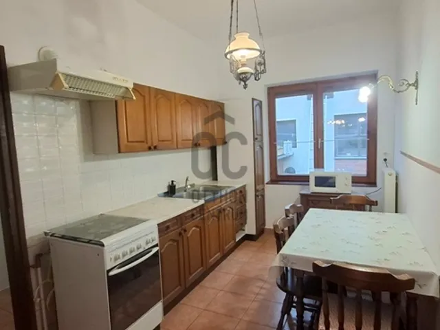 Kiadó ház Székesfehérvár 78 nm