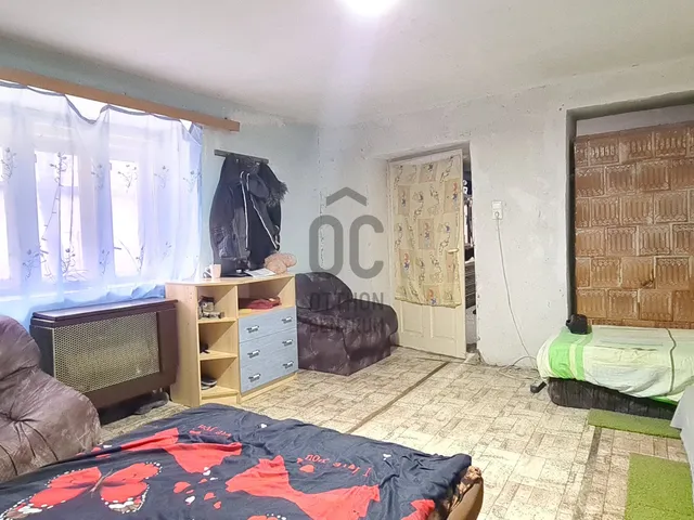Eladó ház Kisláng 2158 nm