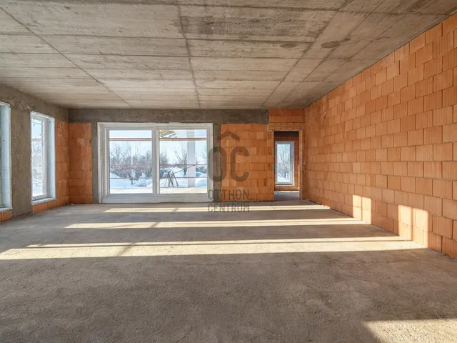 Eladó ház Székesfehérvár, Öreghegy 200 nm