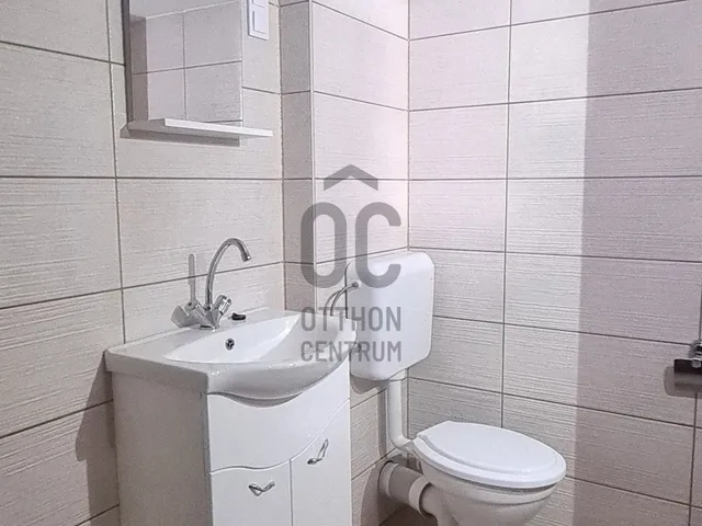 Kiadó lakás Székesfehérvár, Belváros 26 nm