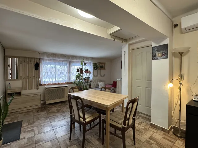 Eladó ház Székesfehérvár, Maroshegy 76 nm