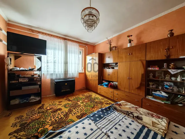 Eladó lakás Székesfehérvár 120 nm