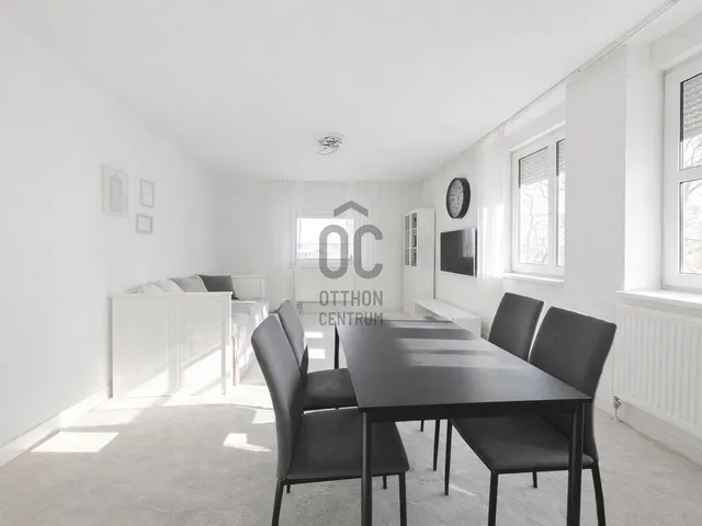 Eladó lakás Székesfehérvár, Palotaváros 63 nm