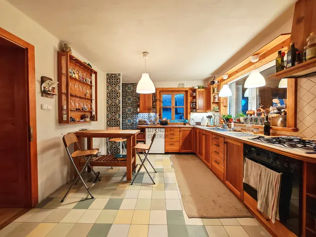 Eladó ház Bodajk 183 nm