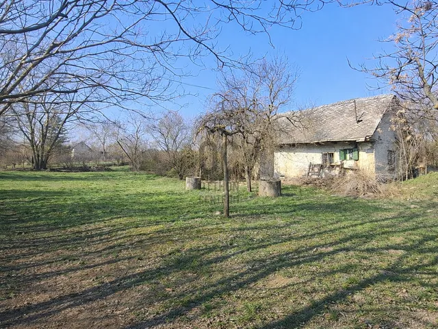 Eladó telek Sárszentmihály 1800 nm