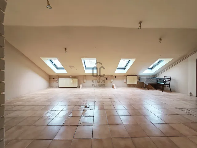 Eladó lakás Székesfehérvár, Prohászka 78 nm