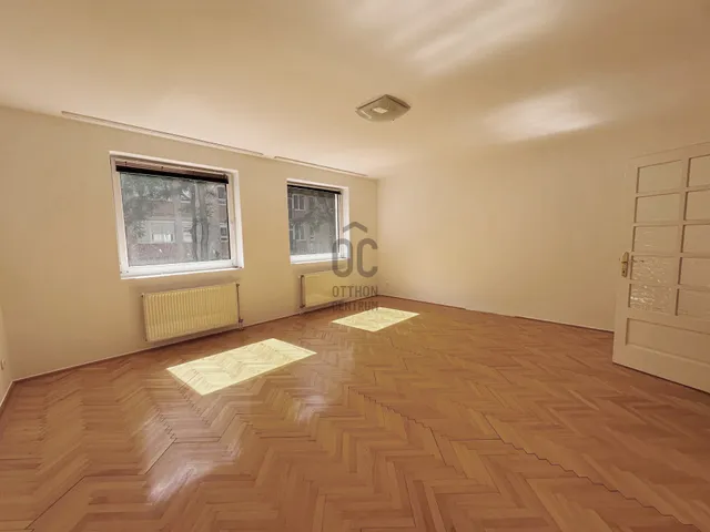 Eladó lakás Székesfehérvár, Belváros