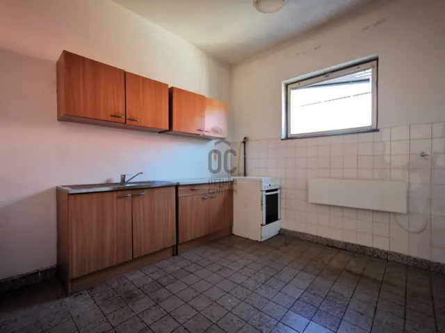 Kiadó ház Székesfehérvár 168 nm