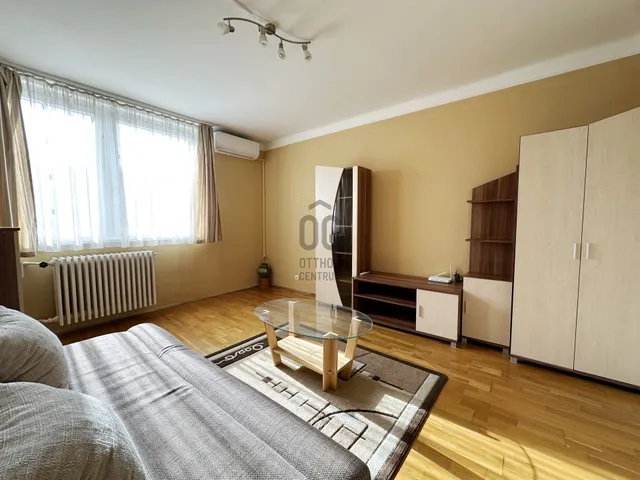 Kiadó lakás Székesfehérvár, Belváros 49 nm
