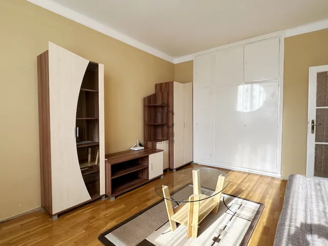 Kiadó lakás Székesfehérvár, Belváros 49 nm