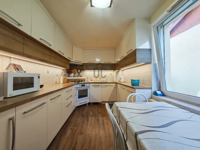 Eladó ház Székesfehérvár, Feketehegy 122 nm