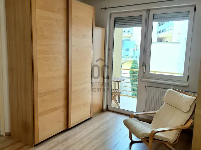 Kiadó lakás Budapest XIV. kerület, Herminamező 46 nm