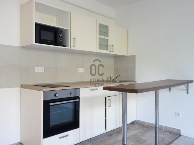 Eladó lakás Budapest XIV. kerület, Herminamező 42 nm