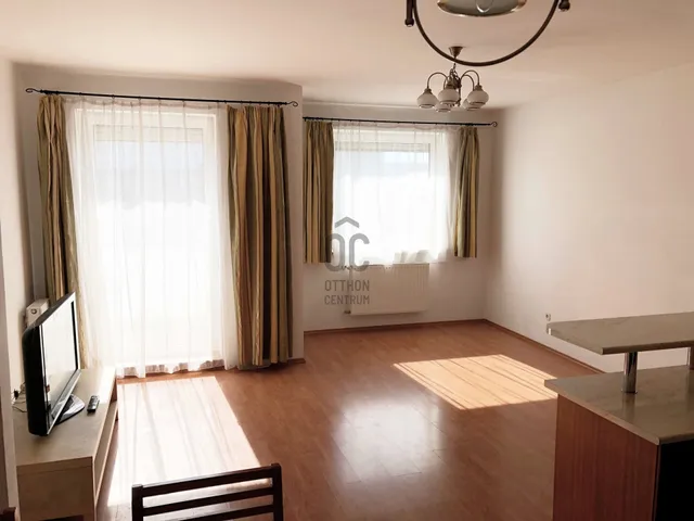 Eladó lakás Budapest XIII. kerület, Lőportárdűlő 66 nm