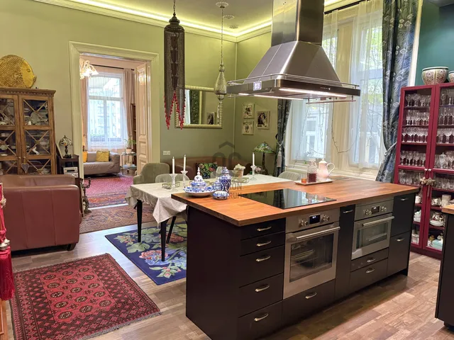 Eladó lakás Budapest VII. kerület, Ligetváros 195 nm