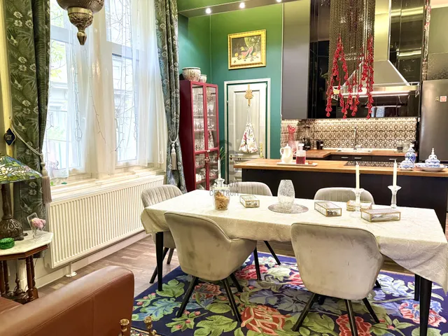 Eladó lakás Budapest VII. kerület, Ligetváros 195 nm