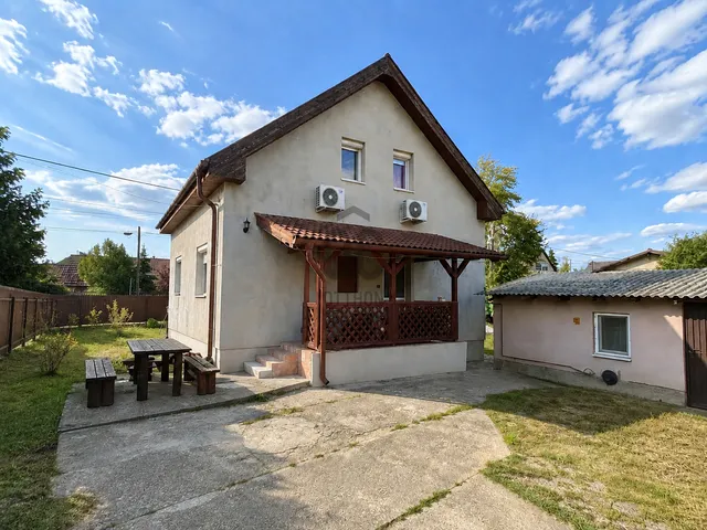 Eladó ház Gyál 140 nm