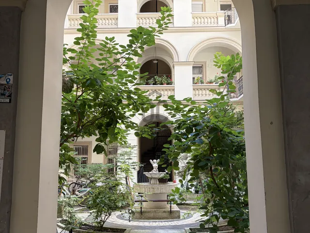 Eladó lakás Budapest VI. kerület 56 nm