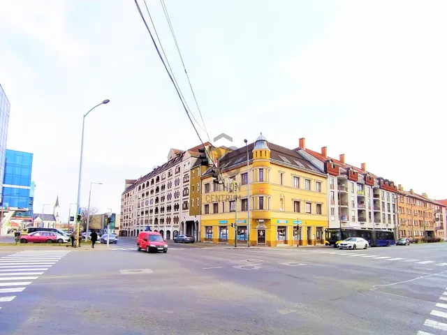 Kiadó kereskedelmi és ipari ingatlan Miskolc, Belváros 130 nm