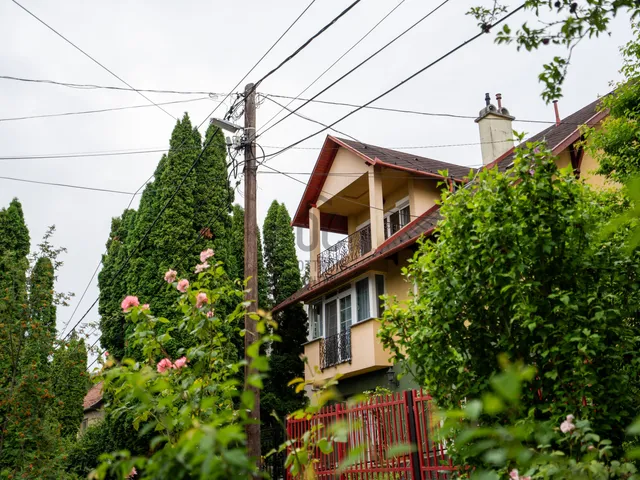 Eladó ház Miskolc, Berekalja 300 nm