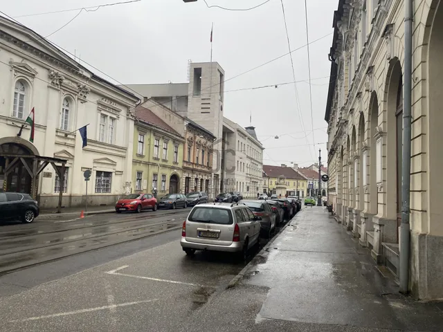 Kiadó lakás Miskolc, Belváros 124 nm