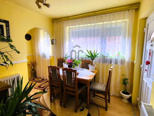 Eladó ház Miskolc, Martinkertváros 70 nm