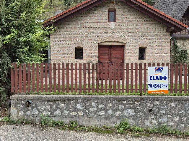 Eladó kereskedelmi és ipari ingatlan Miskolc 37 nm
