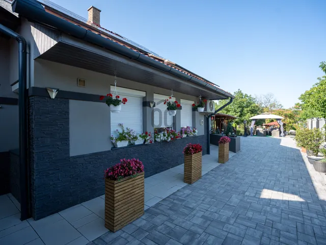 Eladó ház Miskolc, Görömböly 220 nm