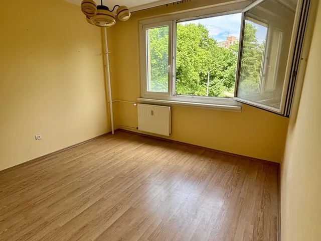 Eladó lakás Miskolc, Diósgyőr, Árpád  60 nm