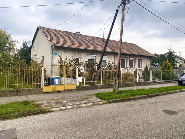 Eladó ház Kazincbarcika, Kertváros 48 nm