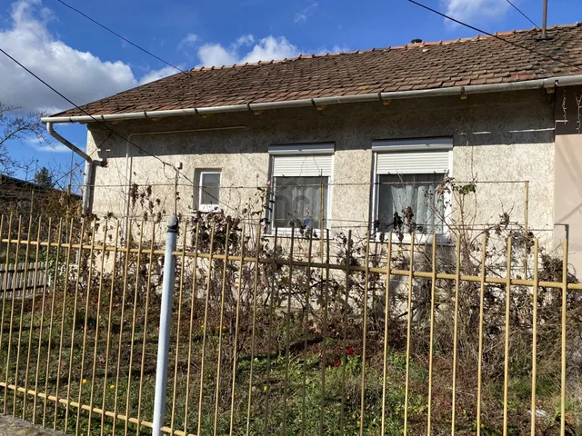 Eladó ház Kazincbarcika, Kertváros 48 nm