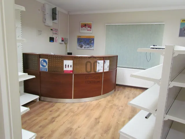 Eladó kereskedelmi és ipari ingatlan Miskolc, Csabai kapu 89 nm