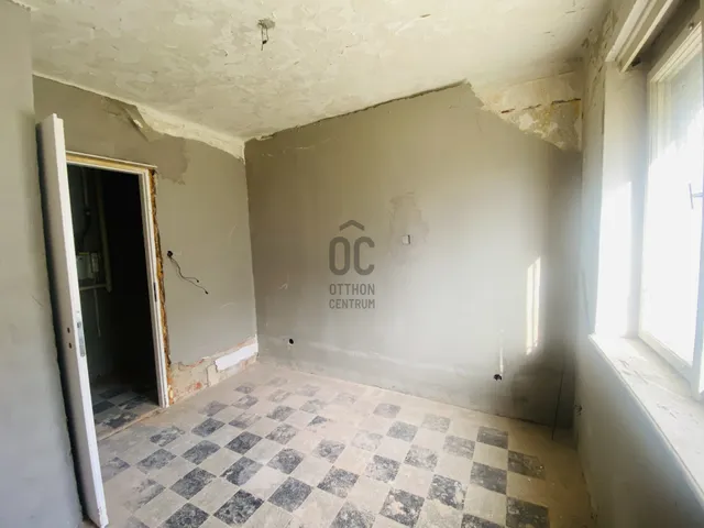 Eladó lakás Miskolc, Győri kapu 38 nm