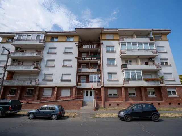 Eladó lakás Miskolc, Győri kapu 57 nm