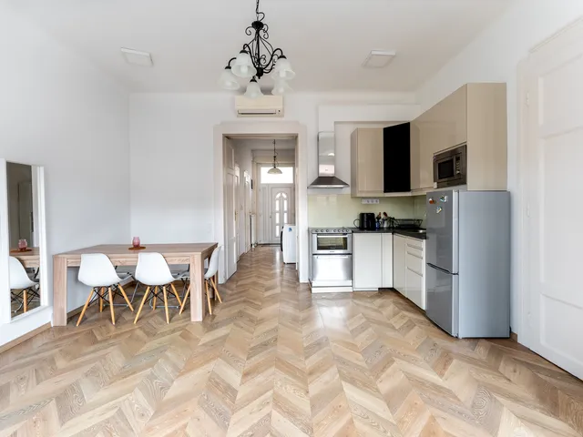 Eladó lakás Budapest VIII. kerület, Népszínháznegyed 64 nm