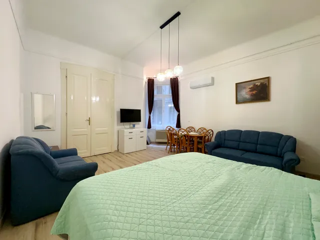 Kiadó lakás Budapest VIII. kerület, Palotanegyed 65 nm