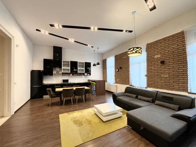 Kiadó lakás Budapest VI. kerület, Diplomatanegyed 92 nm