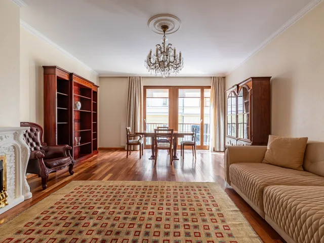 Eladó lakás Budapest I. kerület, Várnegyed, Országház utca 81 nm
