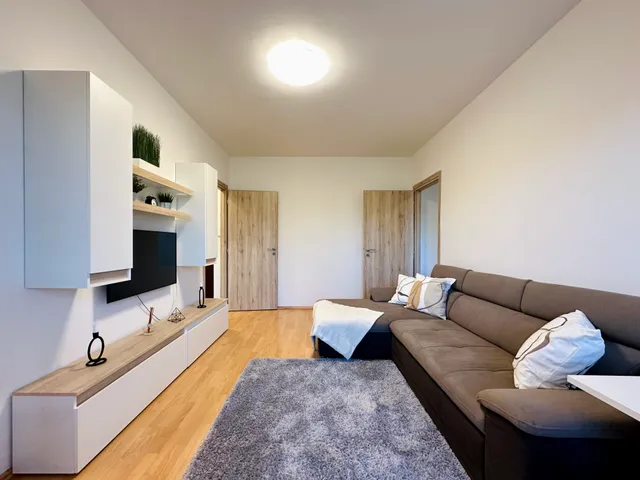 Eladó lakás Budapest X. kerület, Óhegy, Kápolna utca 38 nm