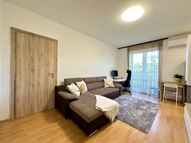 Eladó lakás Budapest X. kerület, Óhegy, Kápolna utca 38 nm