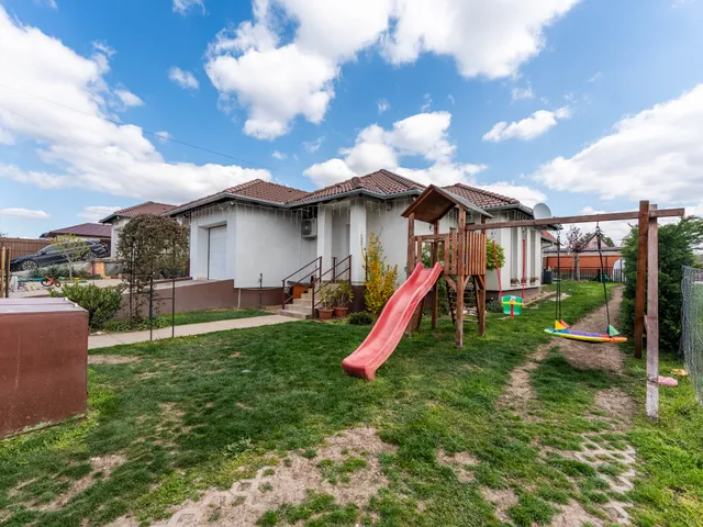 Eladó ház Érd, Fundoklia 125 nm