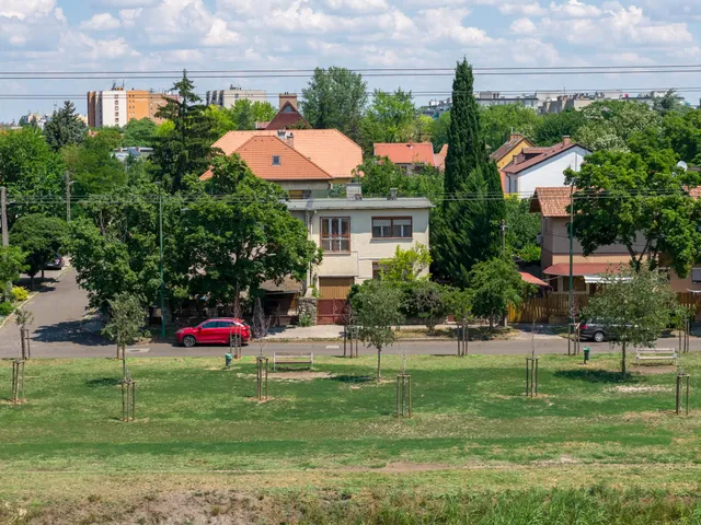 Eladó ház Budapest XIV. kerület, Alsórákos 141 nm