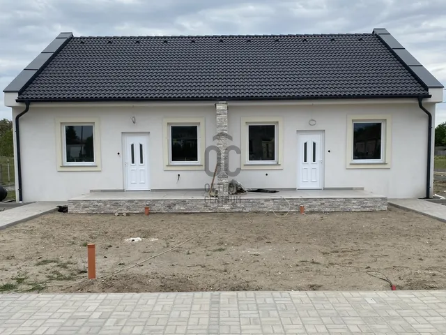 Eladó ház Tápiószőlős 60 nm