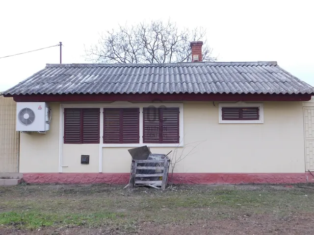 Eladó ház Tápiószentmárton 64 nm
