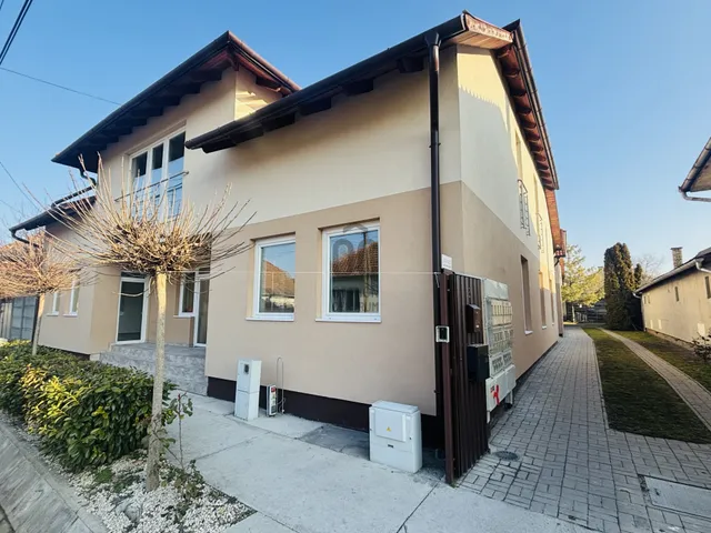 Eladó lakás Cegléd 52 nm