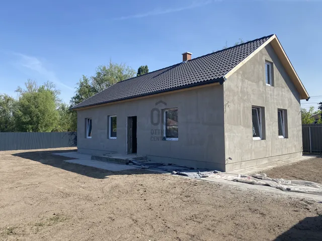 Eladó ház Abony 79 nm