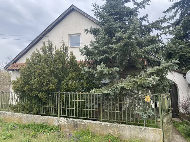 Eladó ház Tápiószőlős 72 nm