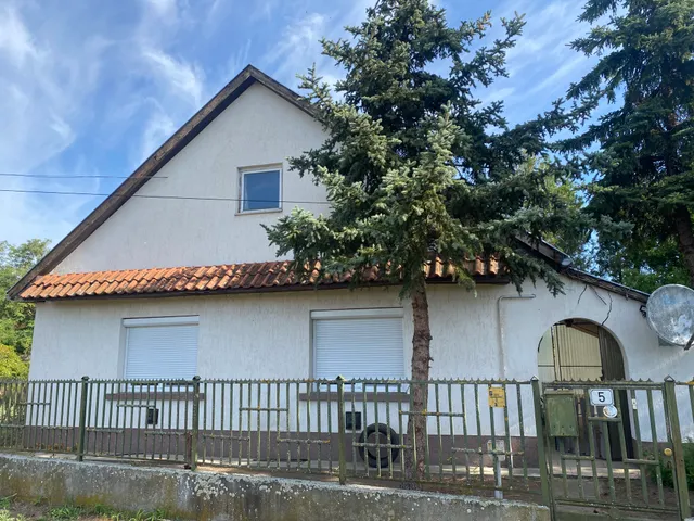 Eladó ház Tápiószőlős 72 nm