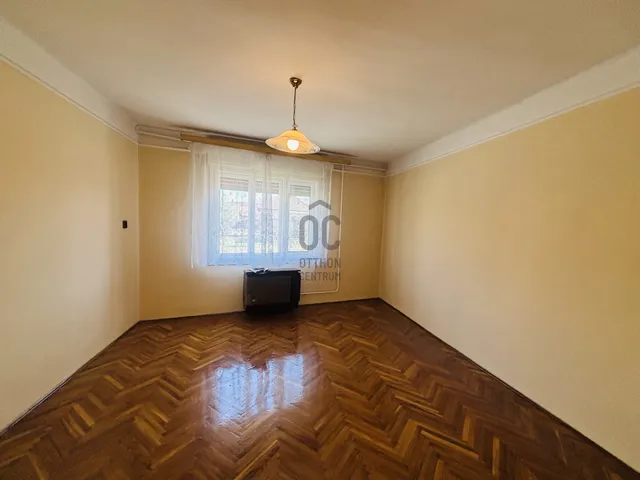 Eladó ház Cegléd 91 nm