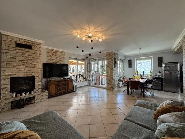 Eladó ház Helvécia 162 nm